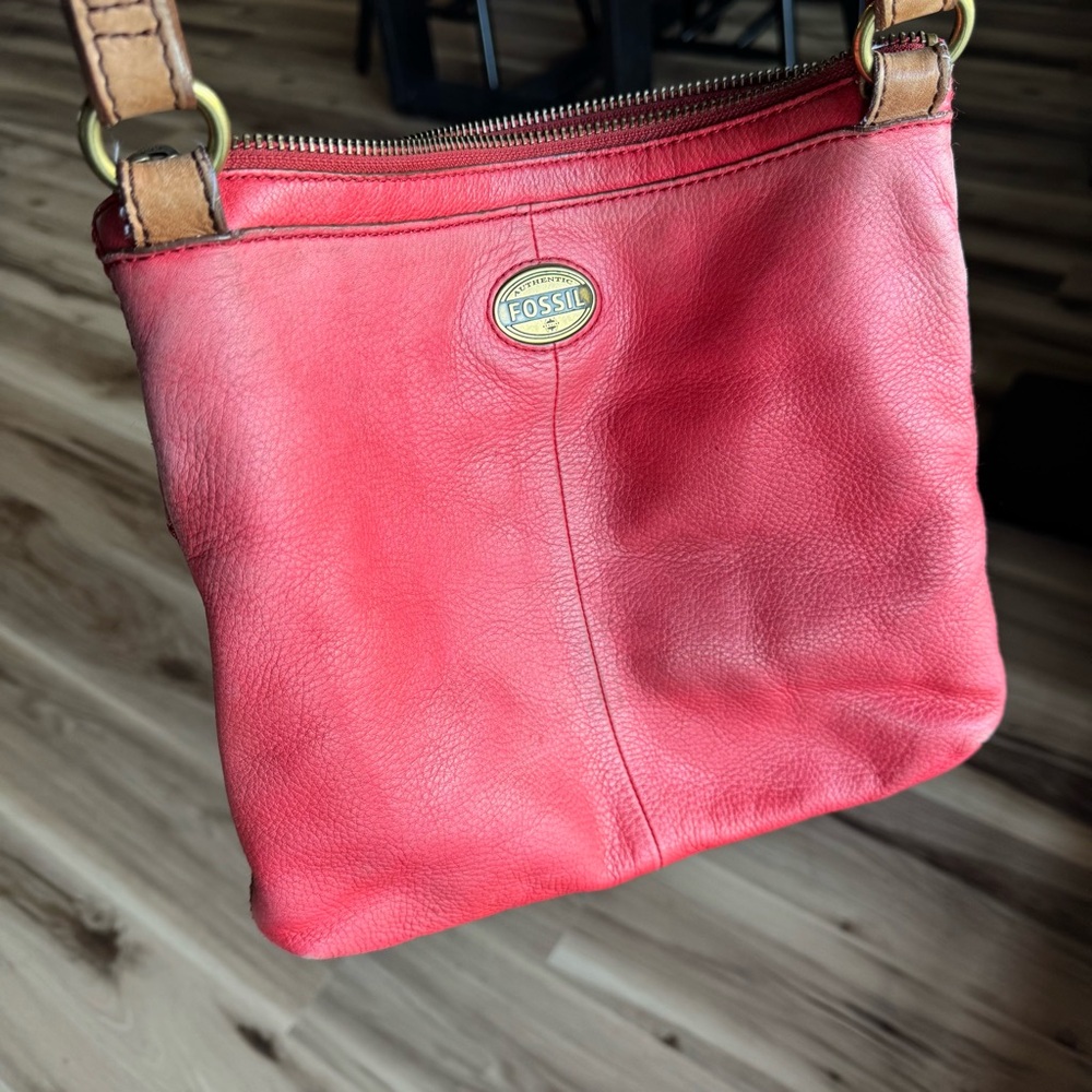 Fossil Explorer Vintage Red Leather Crossbody Bag with Brown Buckles